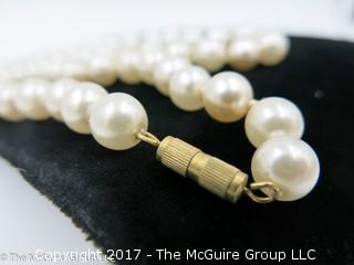 Single strand of faux pearls - necklace - #1409