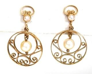 10kt Yellow Gold Filigree with Fresh Water Pearls Screw Back Dangle Earrings