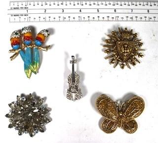 Group of Five (5) Costume Jewelry Brooches, One with Broken Clasp.