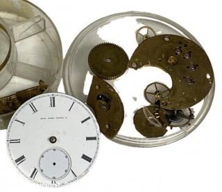 1 Lot Cleanup Auction of mostly Hampden Watch Co. Movements.  Look at all 80+ photos and place your bid for everything.   