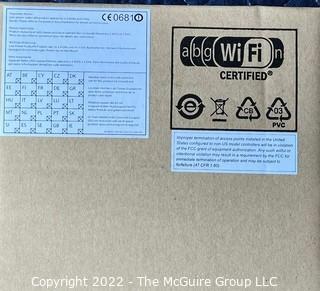 NOS Networking and Communication Equipment: ARUBA NETWORKS AP 124 Wireless Access Point. SN AJ0303432 MAC D8C7C8C52660