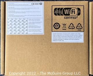 NOS Networking and Communication Equipment: ARUBA NETWORKS 124 Wireless Access Point.  SN AJ0303458  MAC D8C7C8C52584