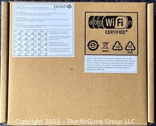 NOS Networking and Communication Equipment: ARUBA NETWORKS 124 Wireless Access Point.   SN AJ0303573  MAC D8C7C8C5266A