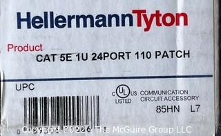 (1) NOS Networking and Communication Equipment: Hellerman Tyton Cat 5e 1U 24 Port 110 Patch