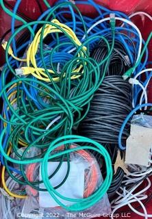 Networking and Communication Equipment: Assortment of Cable 