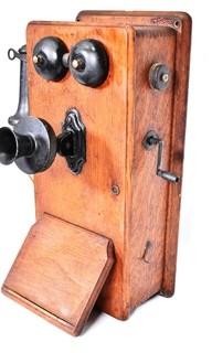 Antique Stromberg - Carlson Hand Crank Wood Wall Phone - Rochester, NY 