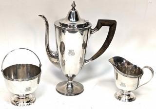 Tiffany Edwardian Classical Sterling Silver 3-Piece Coffee Set. 853 grams total weight. 