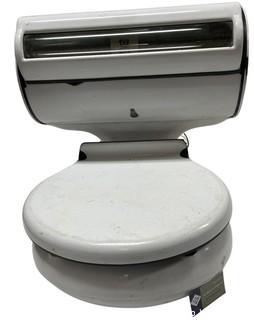 Stimpson True Weight Butcher Shop Meat Scale with Porcelain Enamel Finish.  19" x 19" x 24"