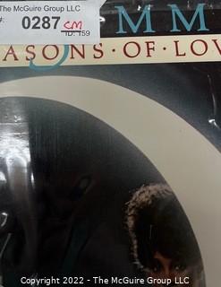 Classic Rock Vinyl Record Album: Donna Summers "Four Seasons of Love"