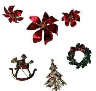 Group of Costume Jewelry Christmas Brooches or Pins. 