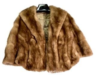 Honey Blonde Mink Fur Capelet or Stole Made by Barbatsuly Furs, Garden City, Long Island