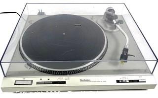 Technics SL-D202 Vintage Turntable