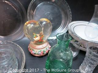 Collection including pyrex and green crackle glass pitcher 