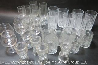 Collection of glassware 