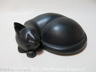 English feline sculpture made from reconstituted stone by Sue Dawes (Note: there is a small chip on ear)