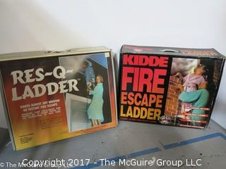 (2) Emergency escape ladders 