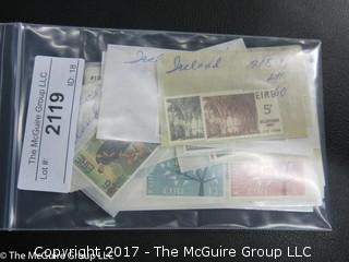 (#2119) Collection of world stamps 