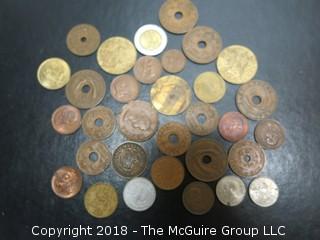 COLLECTION OF FOREIGN COINS INCLUDING SOUTH AFRICA, RHODESIA AND KENYA