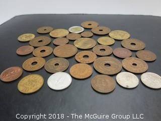 COLLECTION OF FOREIGN COINS INCLUDING SOUTH AFRICA, RHODESIA AND KENYA