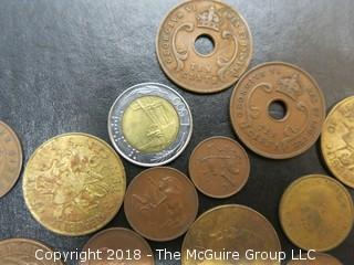 COLLECTION OF FOREIGN COINS INCLUDING SOUTH AFRICA, RHODESIA AND KENYA