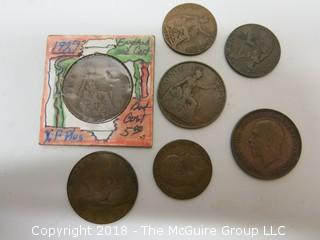 COLLECTION OF ENGLISH PENNIES AND HALF PENNIES 