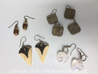 Five Pairs of Earrings Made of Bone, Tigereye, Glass Hearts, and 2 Sets of Coins 