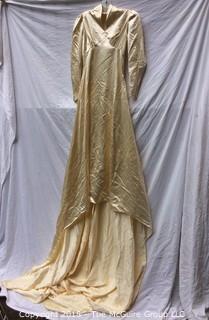 Vintage Silk Wedding Dress with Long Train Size Small