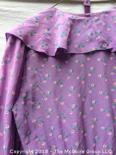 Vintage Diane von Furstenberg Silk Size 10 Long Sleeved Flower Pattern Dress with Belt