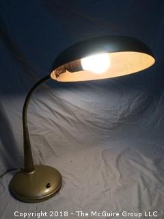 Working Gold Tone Industrial Gooseneck Lamp