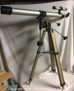 Towa Astronomical Telescope with Lens and Box