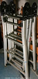 Reticulating metal ladder - good mechanical condition