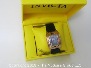 INVICTA "Rotating Face" Men's Watch with original box 