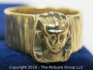 14K Yellow Gold Men's Ring with Mythical Figural Motif; total weight 16g 