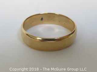 Men's 14K Gold Band; total weight 6g