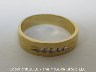 Men's 14K Yellow Gold Ring with 5 Channel Set Diamonds; total weight 10g 