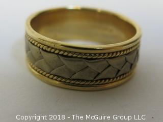 14K Gold Men's Ring; total weight 8g