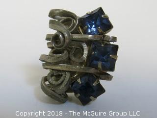 Men's Large (unsized) Ring, marked Modern Silver Plate  