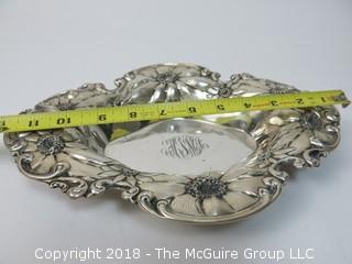 Sterling Repousse Serving Bowl; numbered; total weight 282g