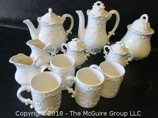 Collection of Ceramic Dinner Service Pieces