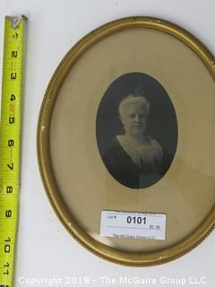 Oval framed portrait of matron; no identification; 10 1/2" tall 