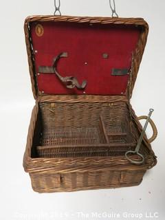 1930's English natural wicker picnic basket with fitted interior