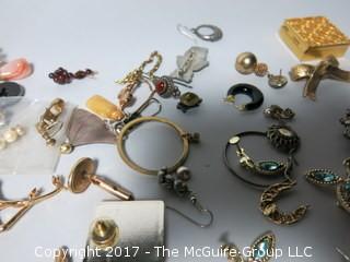 Assortment of Jewelry