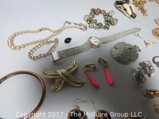 Assortment of Jewelry