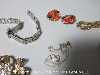 Assortment of Jewelry