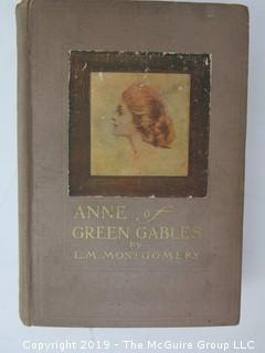 Book Title: "Anne of Green Gables"