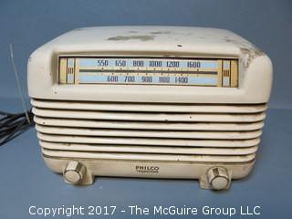 Philco Transitone Ivory Bakelite Table Top Radio; Model 48-250 