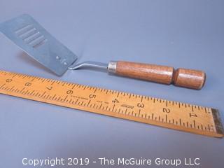 bonny Slotted Spatula with wood handle; unpainted