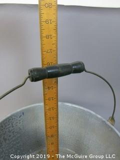 Very Large Graniteware basin; with handle