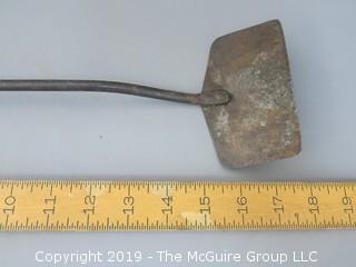 Long Wooden Handled Iron Spatula