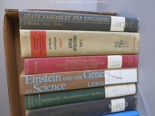 Collection of books - see multiple photos 